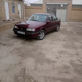 Opel Vectra 1992