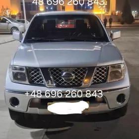 Nissan Navara 2012