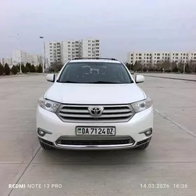 Toyota Highlander 2011