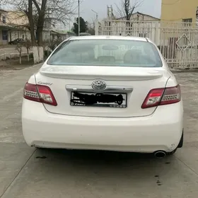 Toyota Camry 2010