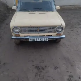 Lada 2104 1980