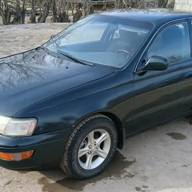 Toyota Corona 1996