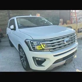 Ford Expedition 2022