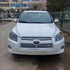 Toyota RAV4 2010