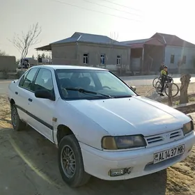 Nissan Primera 1994