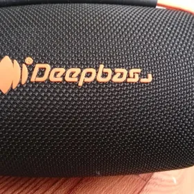 deepbass музыкальная колонка