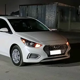 Hyundai Accent 2022