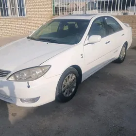 Toyota Camry 2005