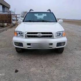 Nissan Pathfinder 2004