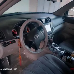 Toyota Highlander 2010