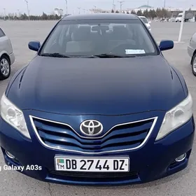 Toyota Camry 2011