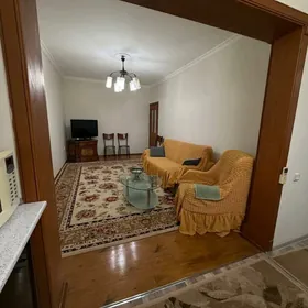 Центр, Алишера Навои