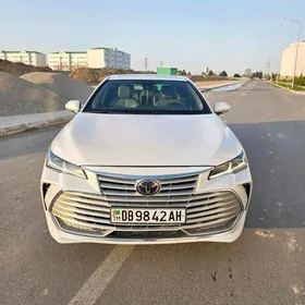 Toyota Avalon 2019