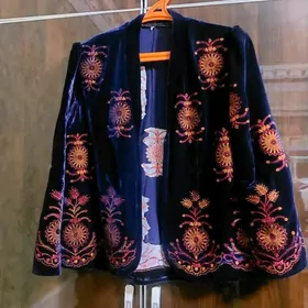 tulky pomahdan kastum araja