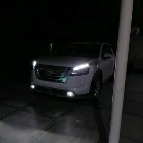 Nissan Pathfinder 2022