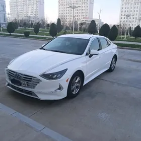 Hyundai Sonata 2021