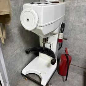 Продаю  Миксер