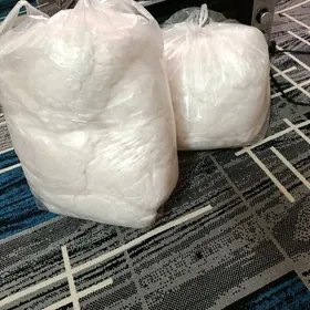 Чистая белая вата