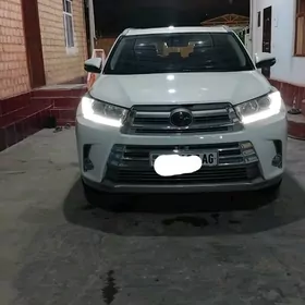 Toyota Highlander 2017