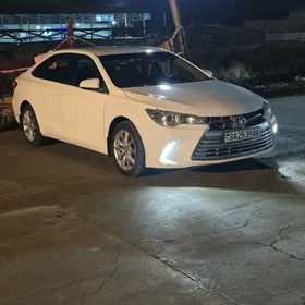 Toyota Camry 2016
