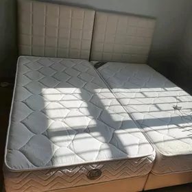 Spalny  krowat turkinki