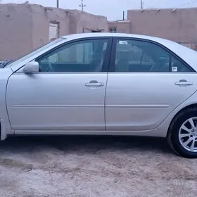 Toyota Camry 2003
