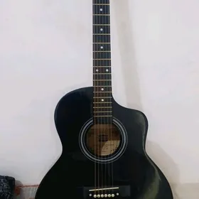 gitara akustik