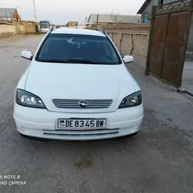 Opel Astra 2002