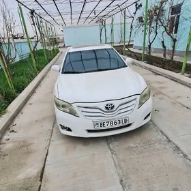 Toyota Camry 2010