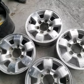 Nissan disga 15 6desik