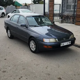 Toyota Corona 1996
