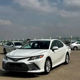 Toyota Camry 2020