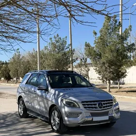 Mercedes-Benz ML350 2012