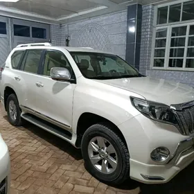 Toyota Land Cruiser Prado 2015