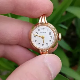 Gyzyl sagat WOLGA 583pr