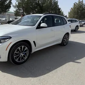BMW X5 2022