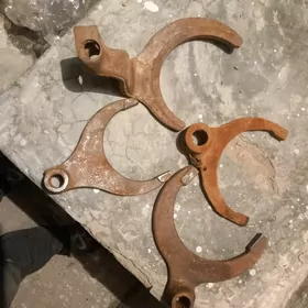 ЧТЗ вилка КПП