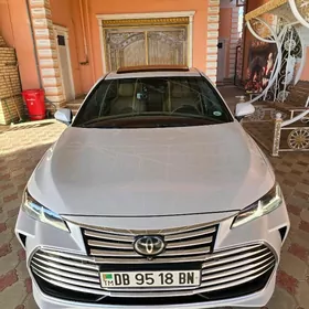 Toyota Avalon 2019