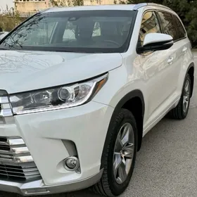 Toyota Highlander 2019