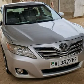 Toyota Camry 2011