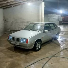Lada VAZ-21099 2002