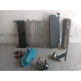 GAZ-53,  66 zapças.