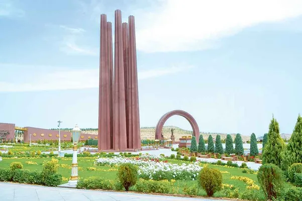 В Ашхабаде состоялся садака-агзачар с участием президента и главы Халк Маслахаты