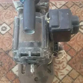 stanok samodelniy tochilniy