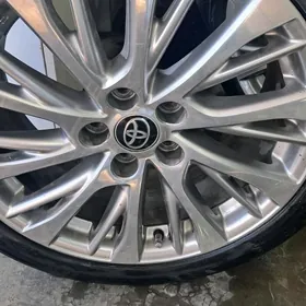235/45/18 tekerli diska