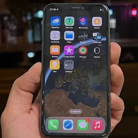 iPhone Xs Black