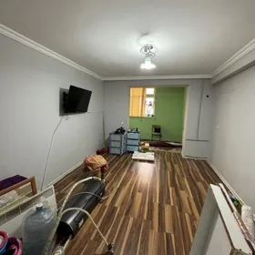 3-mkr. 4-komnat. kwartira