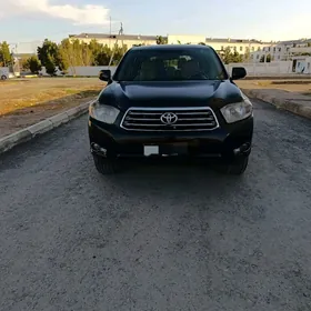 Toyota Highlander 2010