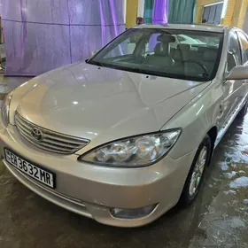 Toyota Camry 2004