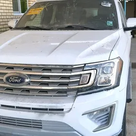 Ford Expedition 2021